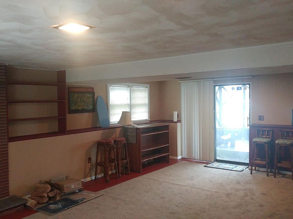 2nd image of 37 Squantum Dr #B