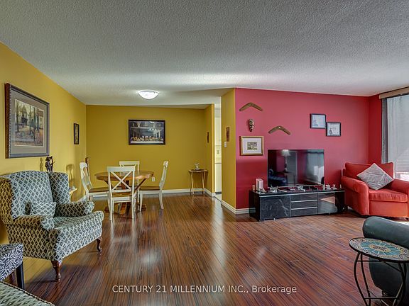 5th image of 25 Kensington Rd #1905