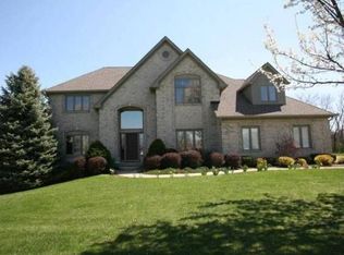 10542 Chestnut Hill Ct, Fishers, IN 46037