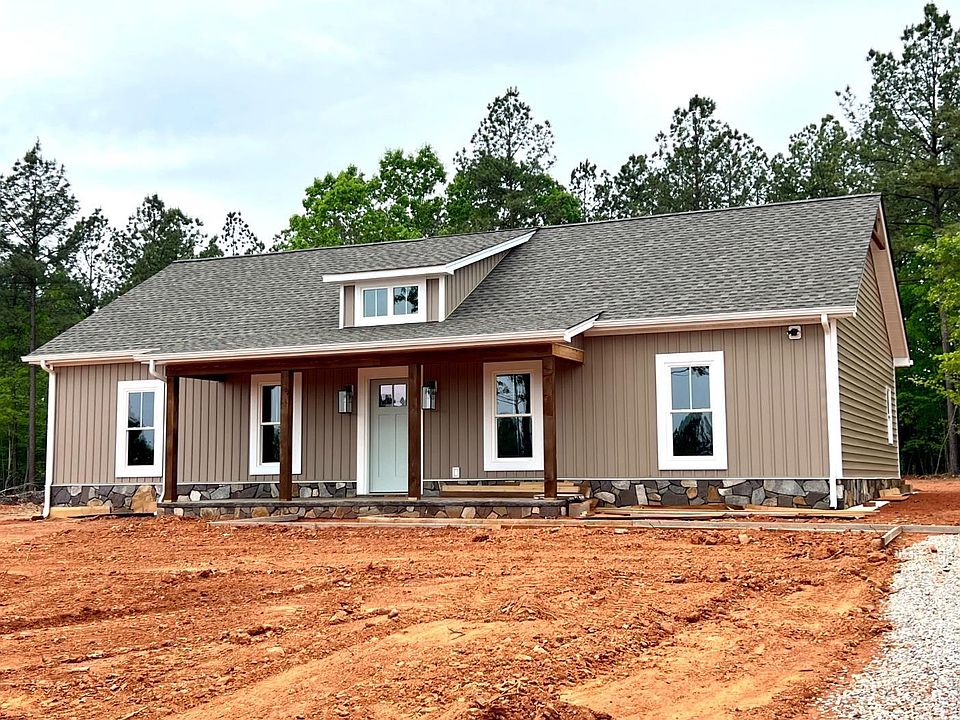 1st image of 131 Mansfield Dr