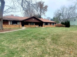 38W324 Kristin Dr #324, Elgin, IL 60124