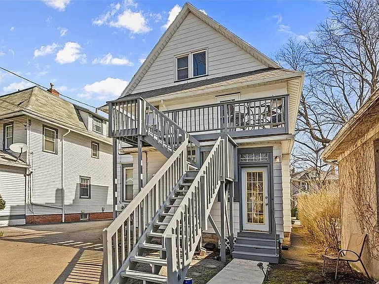 31 Homer St #2 — Photo 24