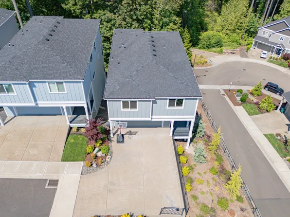 17619 SW Sunview Ln, Beaverton, OR 97007