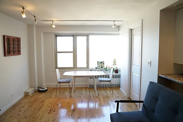 Sold by Verus Real Estate | media 19