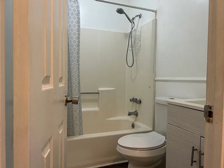 954 Unadilla Trl — Photo 10