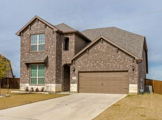 2721 Lazy Pine Ln, Arlington, TX 76001