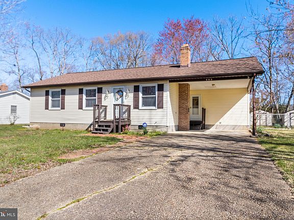 5th image of 403 Linden Ln