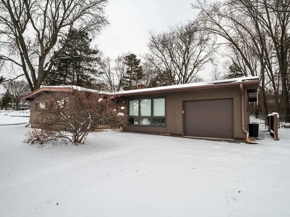 18400 Beverly Hills DRIVE, Brookfield, WI 53045