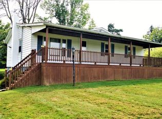 3010 Gem Rd NW, Carrollton, OH 44615