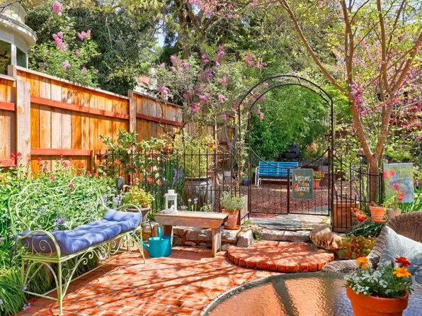 249 Olive St, Auburn, CA 95603