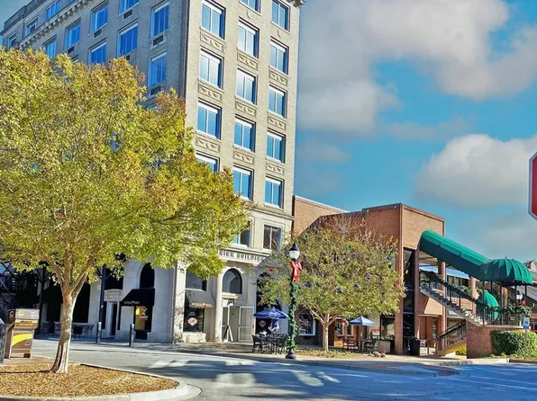 327 Main St #4, Greenwood, SC 29646