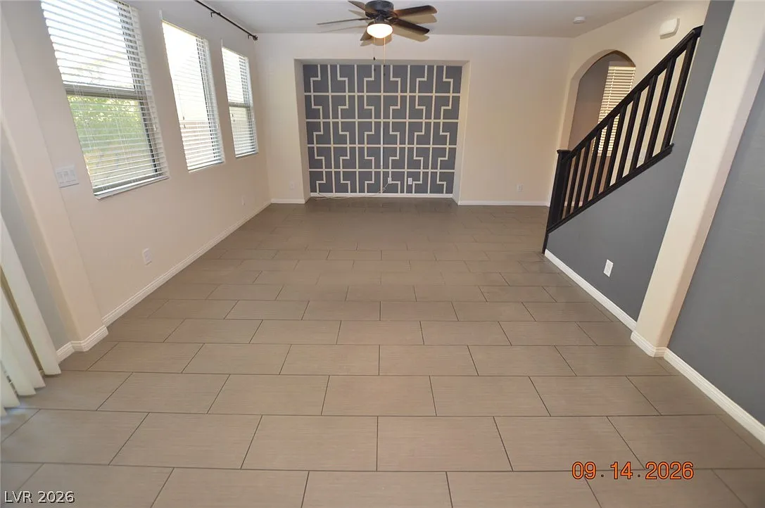 3 bed, 2.5 bath, 1554 sqft, $1,975 — Photo 4