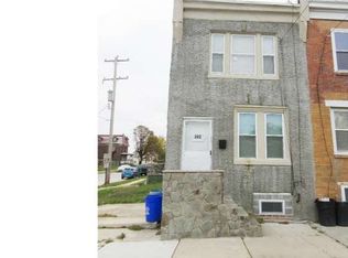 302 Clayton St, Chester, PA 19013