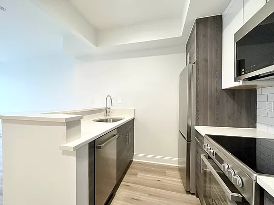 Rented by Keller Williams NYC | media 6