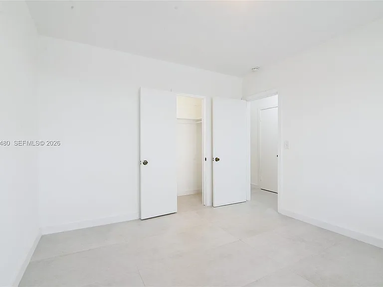 974 Biarritz Dr #11 — Photo 9