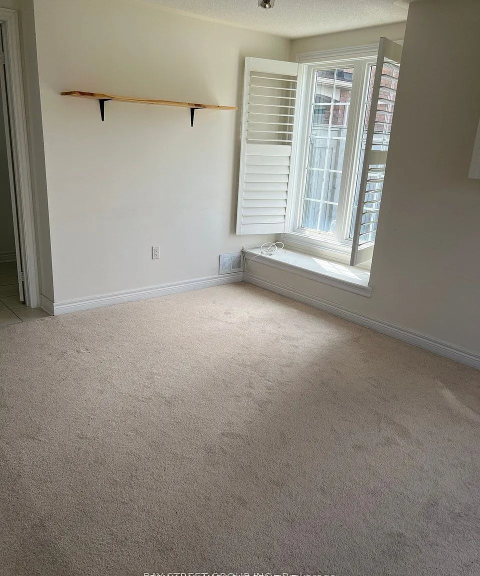 1 bed, $1,498 — Photo 3