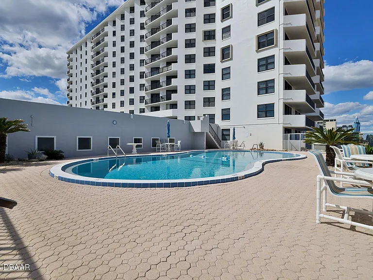 1415 Ocean Shore Blvd #M110 — Photo 33