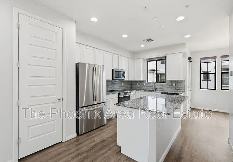 2090 S Dorsey Ln #1048 — Photo 7