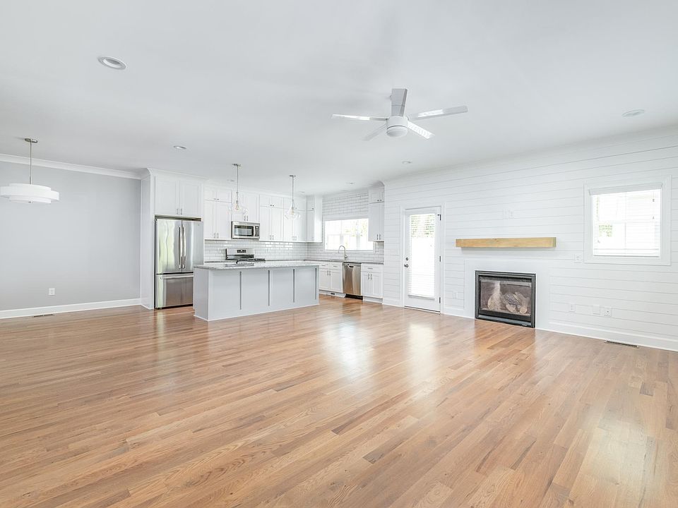 1st image of 2126 Thurmond Pl