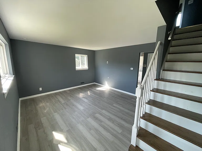 33 Terrill Rd — Photo 17