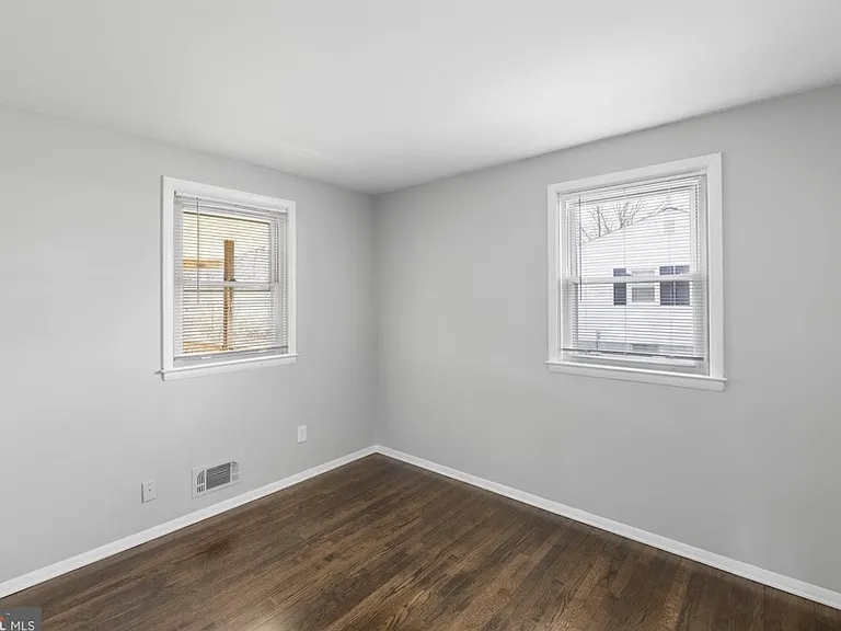 243 Highmeadow Rd — Photo 11