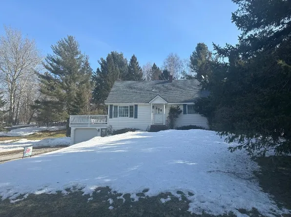 71 W Cobble Hill Road, Barre Town, VT 05641-5540