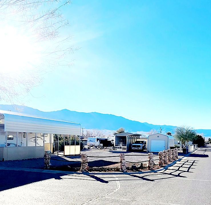 2nd image of 638 N Nogales Ave