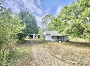8825 Loring Rd, Grovespring, MO 65662