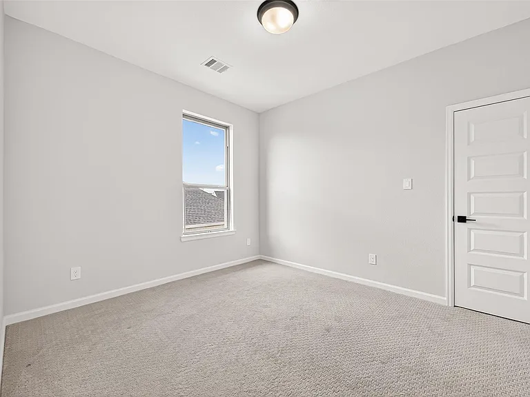 7438 Denali Dr — Photo 34