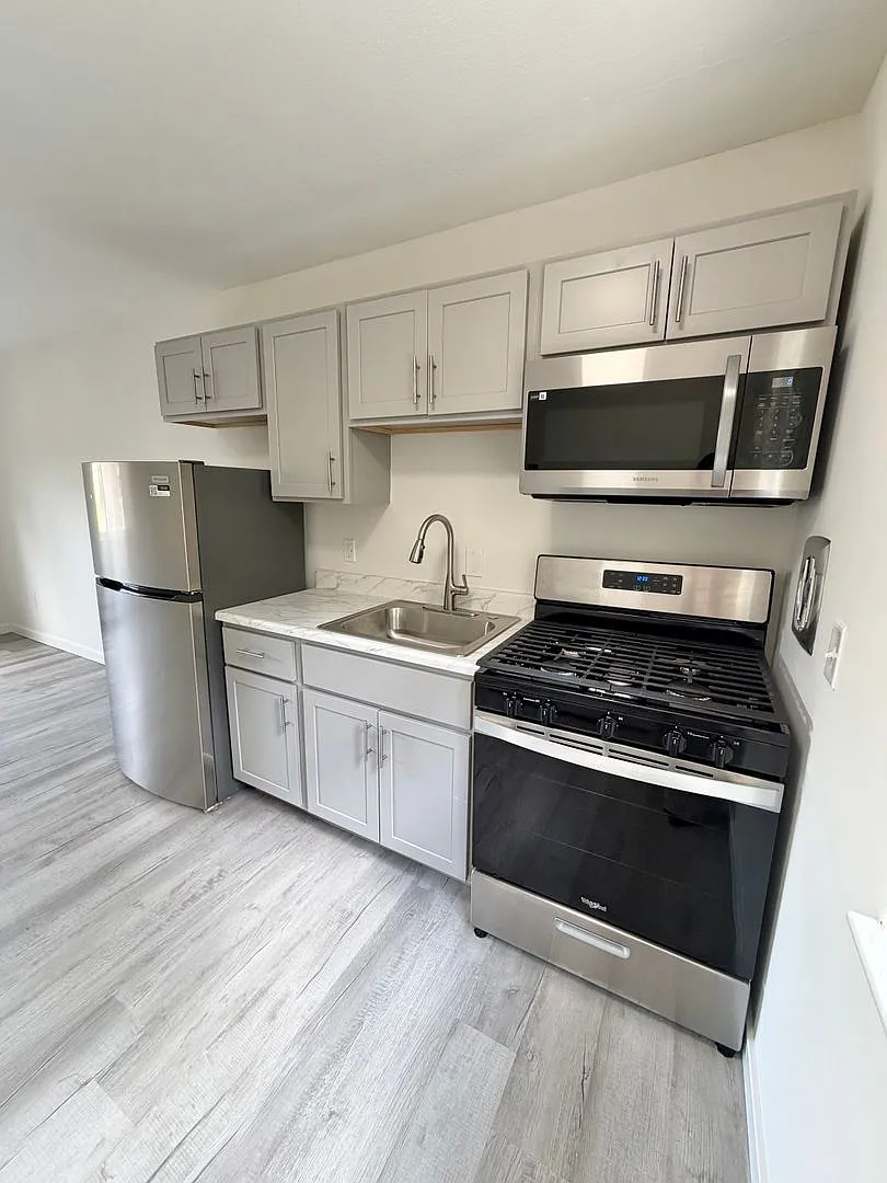 53 Curtin Ave. — Photo 2