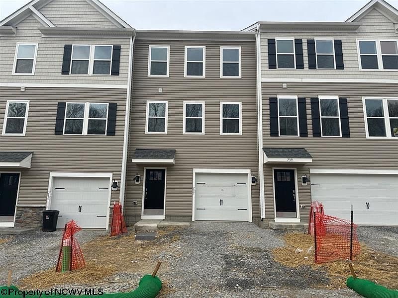 1st image of 737 Hardman Dr