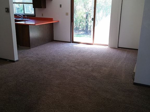 4th image of 2931 W Central Ave #A