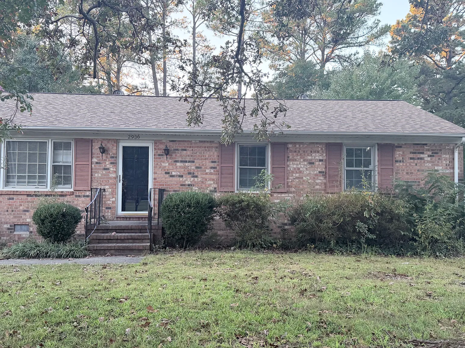 3 bed, 1.5 bath, 1370 sqft, $1,950 — Photo 1