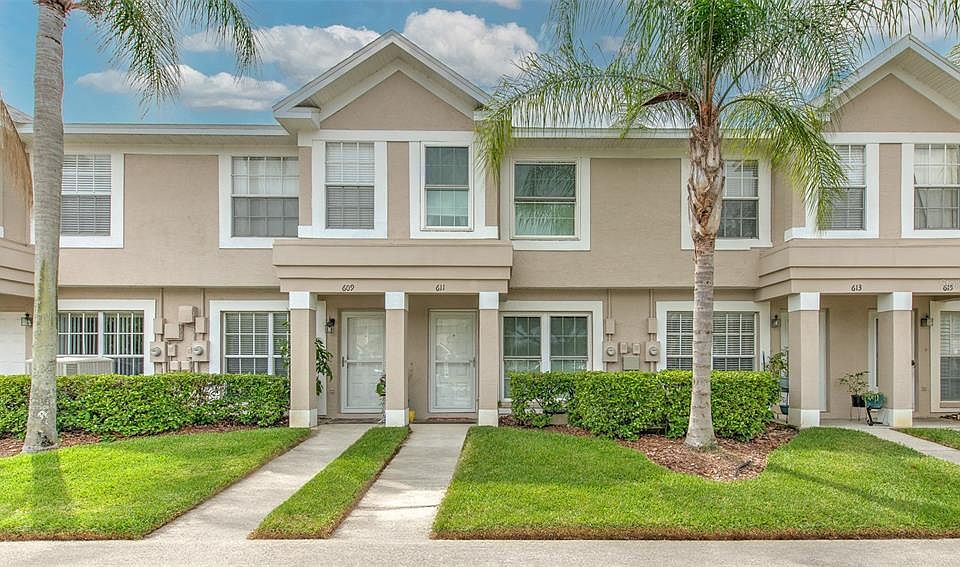 1st image of 611 KENSINGTON LAKE CIRCLE