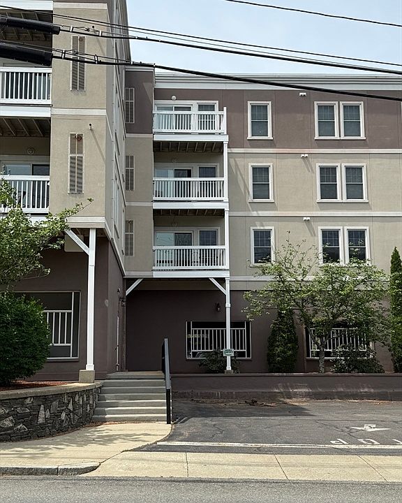 1st image of 414 Mount Hope St APT 104