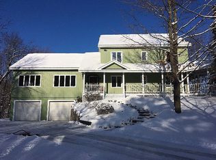 10172 S Fritz Rd, Maple City, MI 49664