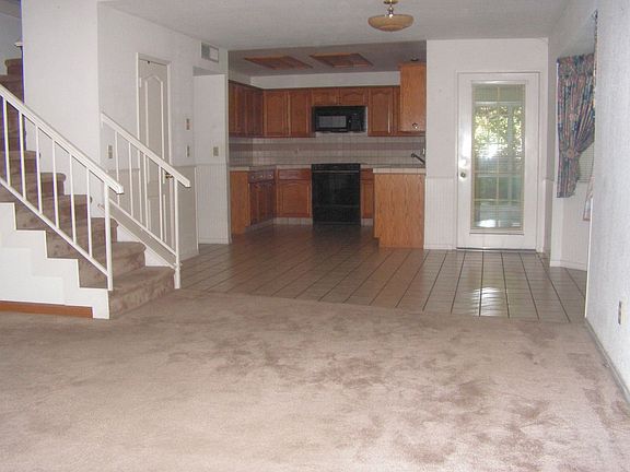 family room (before painting)