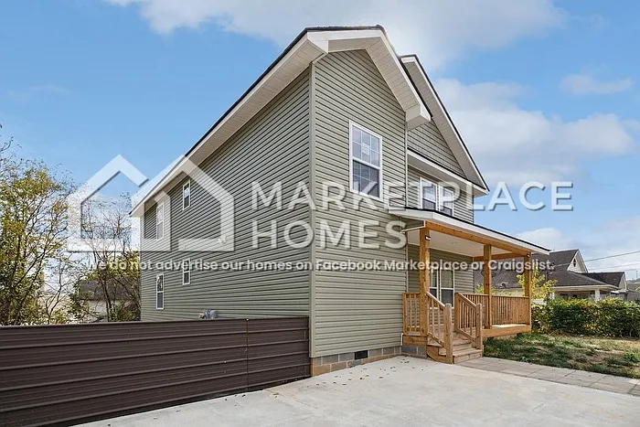 4310 Ohls Ave — Photo 3