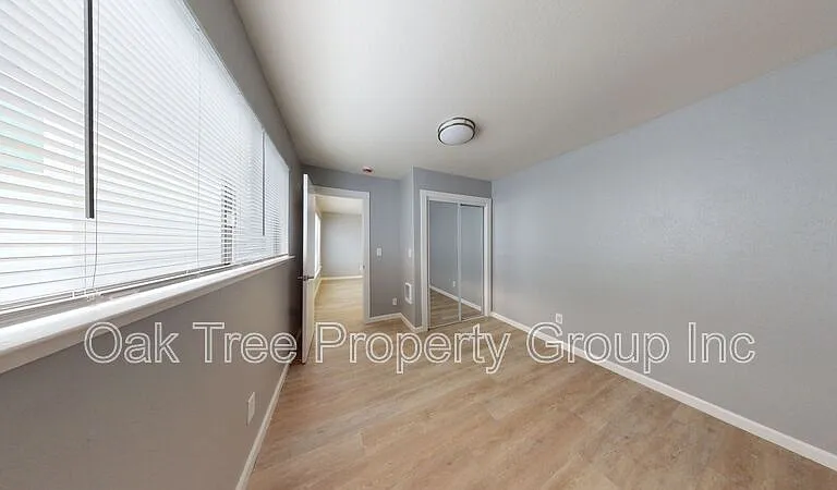 351 Lester Ave #3D — Photo 7