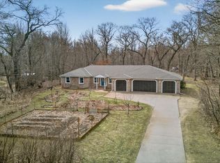 5415 Fernwood Trl, North Branch, MN 55056