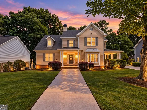 420 Bay Grove Rd, Loganville, GA 30052