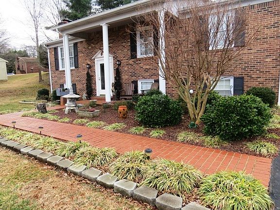 4th image of 57 Fireside Ln
