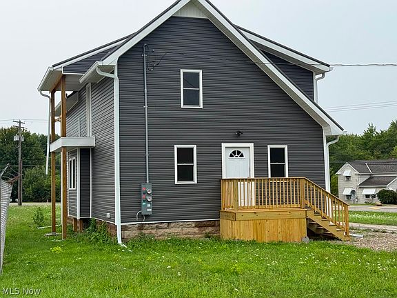 3rd image of 6291 Lake Ave