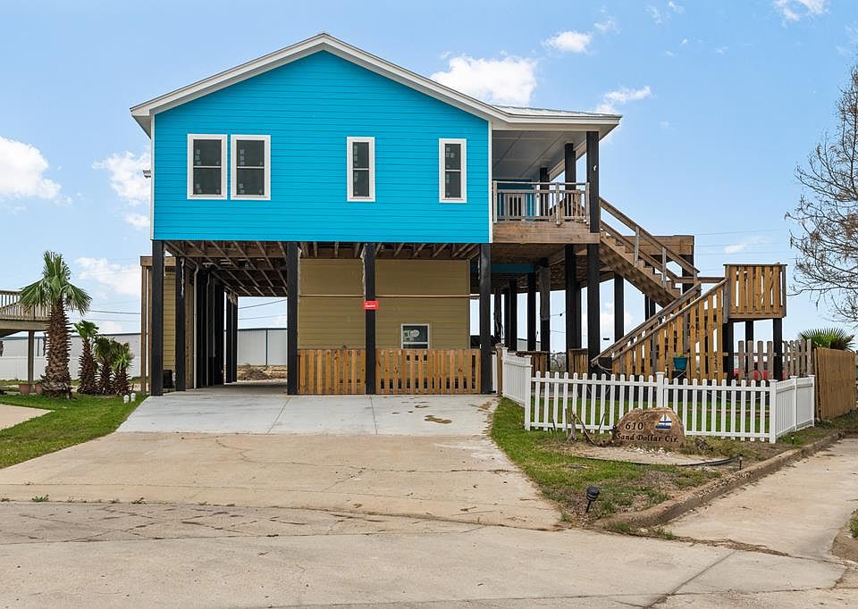1st image of 610 Sandollar Cir