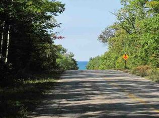 34 Trails End Rd, Mackinaw City, MI 49701