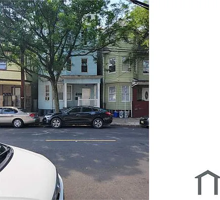 169 S 10th St #1