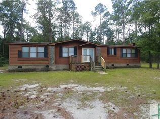 79 We Smith Rd, Pembroke, GA 31321