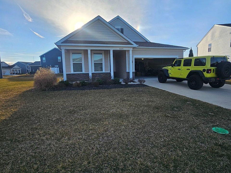 1st image of 34278 Gooseberry Ave