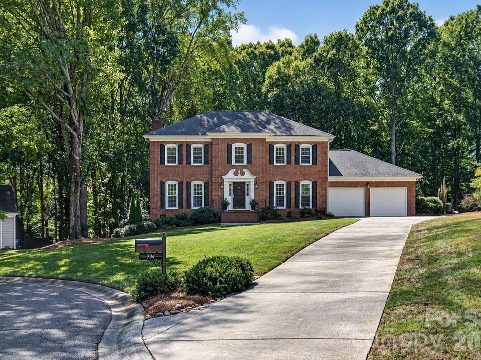 1st image of 734 Stratford Woods Rd