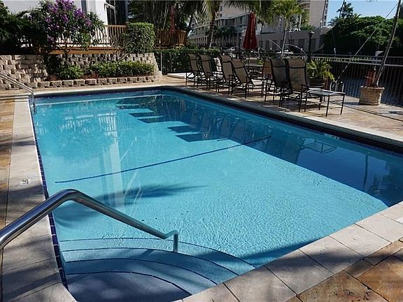2nd image of 3056 NE 49th St